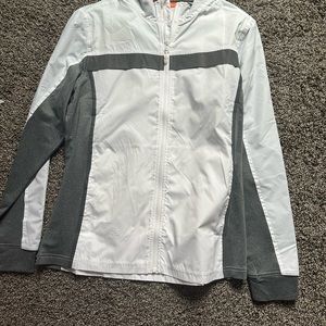 windbreaker